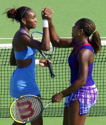 Αποκλείστηκαν οι Νόρμαν και Φιλλιπούσσης στο τένις – Ακάθεκτος ο Κέρτεν