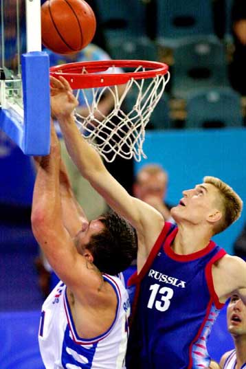 Η Ρωσία 77-59 υποχρέωσε τον Καναδά στην πρώτη του ήττα