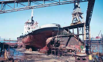 Εως τις 29 Σεπτεμβρίου οι σύμβουλοι που θα προτείνουν αγοραστές για τα ναυπηγεία του Σκαραμαγκά