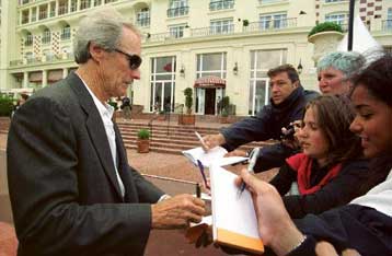 Μήνυση κατά του Κλιντ Ιστγουντ από άτομο με ειδικές ανάγκες