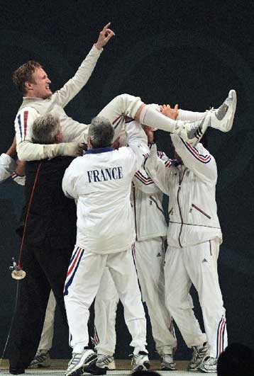 Η Γαλλία το χρυσό μετάλλιο στο ξίφος ασκήσεως