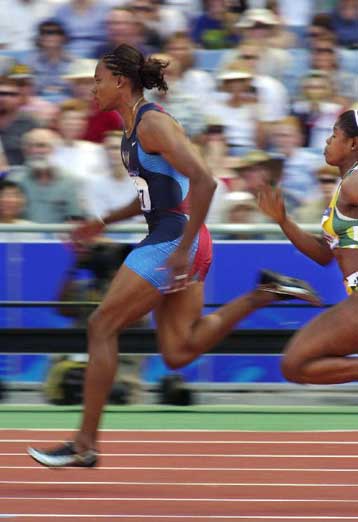 Οι συμμετοχές στα ημιτελικά των 100μ. γυναικών – Ξανά με τη Τζόουνς η Θάνου