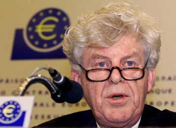 Κάτω του 2%  ο πληθωρισμός στη ζώνη του ευρώ για το 2001, εκτιμά η ΕΚΤ