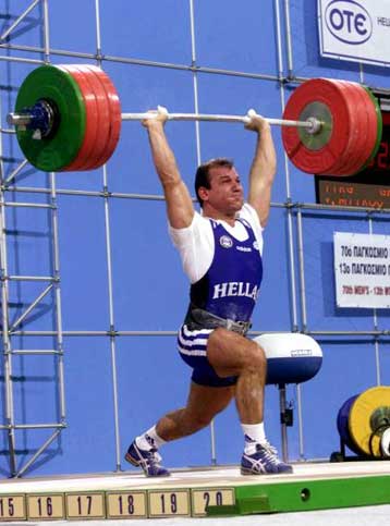 Αργυρό μετάλλιο στα 77κ. ο Βίκτορας Μήτρου <I>Εχασε το χρυσό για 280 γραμμάρια</I>