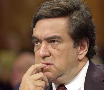 Ο Λευκός Οίκος εξετάζει την πρόταση του Αλ Γκορ για χρήση των στρατηγικών αποθεμάτων πετρελαίου