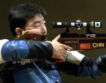 Τρίτο χρυσό για την Κίνα στη σκοποβολή  <I>Δεύτερο για τη Βουλγαρία</I>