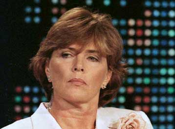 Νέα μήνυση εναντίον του ζεύγους Κλίντον από πρώην εθελόντρια στο Λευκό Οίκο