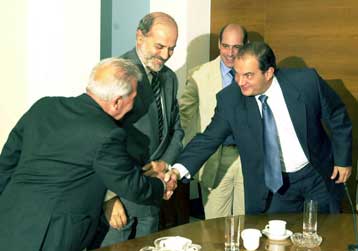 Αστοχες οι πρωτοβουλίες της κυβέρνησης για το εργασιακό, δηλώνει ο Κώστας Καραμανλής