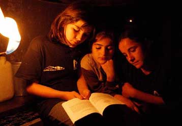 Οι Τσετσένοι πρόσφυγες θα τρελαθούν ή θα αυτοκτονήσουν, προειδοποιεί βουλευτής της Δούμας