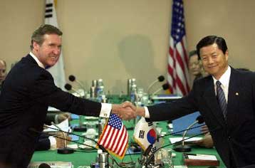 Η Β.Κορέα παραμένει στρατιωτική απειλή, προειδοποιούν ΗΠΑ και Ν.Κορέα