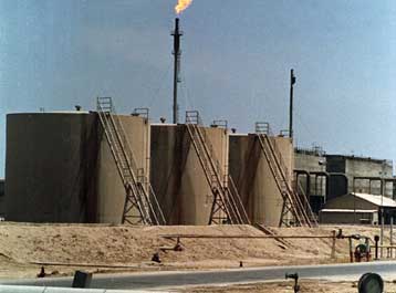 Εξι μήνες θα διαρκέσει η κρίση του πετρελαίου, εκτιμούν αξιωματούχοι της διεθνούς αγοράς