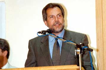 Νέες θέσεις εργασίας από την ενίσχυση του νηολογίου υπόσχεται ο υπουργός Εμπορικής Ναυτιλίας