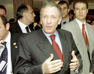 Το έδαφος για την εταιρική σχέση Τουρκίας – ΕΕ προετοιμάζει ο Τζεμ στις Βρυξέλλες