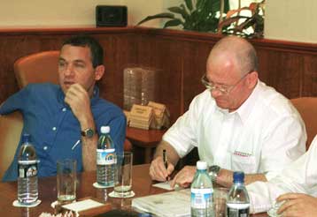 Δεν διακόπτουν τις ειρηνευτικές συνομιλίες οι Ισραηλινοί