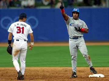 Νίκες για ΗΠΑ, Κούβα και Ιαπωνία στο μπέιζμπολ