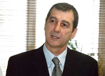 Μικρή άνοδος επιτοκίου στη δημοπρασία των 20ετών ομολόγων