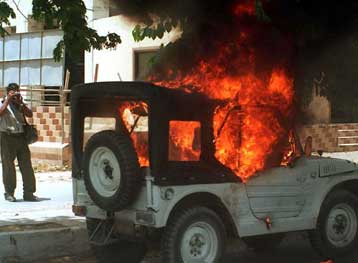 Δεκατρείς νεκροί από έκρηξη στο Πακιστάν