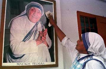 Για το βασανισμό επτάχρονου κοριτσιού κατηγορείται το τάγμα της Μητέρας Τερέζας