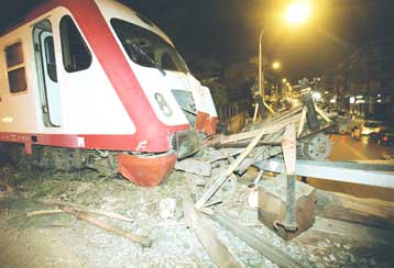 Σύγκρουση βαγονιών στη Θεσσαλονίκη με υλικές μόνο ζημιές