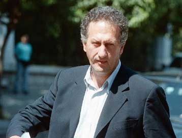 Για διαπλοκή, ταυτότητες και Ολυμπιακούς Αγώνες συζήτησαν Σημίτης – Σκανδαλίδης