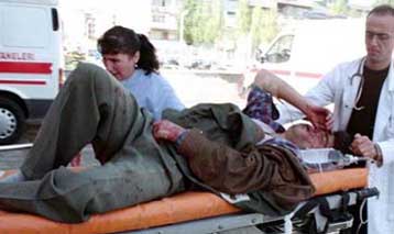 Είκοσι ένας νεκροί από σύγκρουση σχολικού με φορτηγό στην Τουρκία