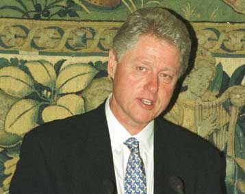 Το Μουσείο του Συντάγματος θεμελίωσε ο Κλίντον