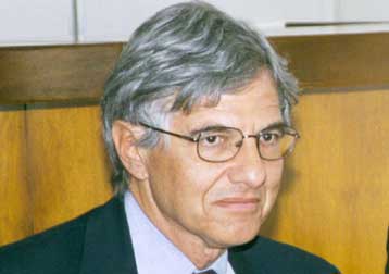 Αναζητείται στήριξη για τα εργασιακά μέτρα