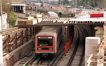 Σε εξέλιξη ο προαστιακός σιδηρόδρομος