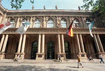 Τριγμοί στο Χρηματιστήριο του Λονδίνου μετά την ακύρωση της συγχώνευσης με το Deutsche Boerse