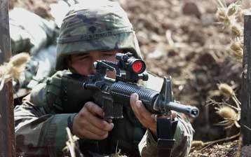 Αμερικανοί στρατιώτες καταδικάστηκαν για βιαιοπραγίες στο Κόσοβο