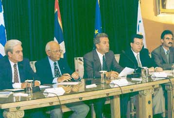 Εξι δισεκατομμύρια δραχμές πλεόνασμα για το Δήμο Αθηναίων