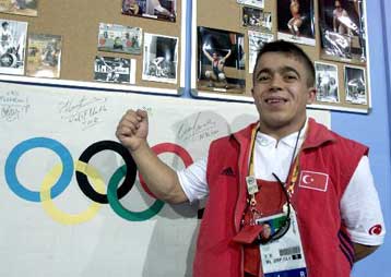 Παγκόσμιο ρεκόρ ο Τούρκος Μουτλού στο αρασέ