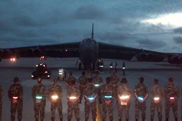 Απειλούν και πάλι οι ΗΠΑ τον Σαντάμ με αφορμή το επεισόδιο με το Κουβέιτ