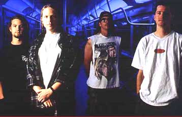 Στο Διαδίκτυο η νέα δουλειά των Offspring – Αντίθετη η Sony