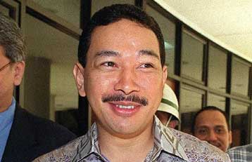 Υποπτος για τη βομβιστική επίθεση στο Χρηματιστήριο της Τζακάρτα ο γιος του Σουχάρτο