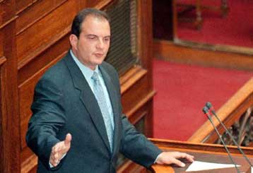 Επίθεση Καραμανλή κατά της κυβέρνησης για το ΧΑΑ