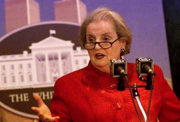 Ενεργότερος ο ρόλος των ΗΠΑ στην επανέναρξη των διαπραγματεύσεων για το Μεσανατολικό