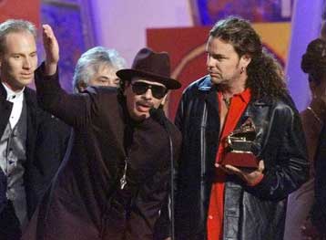 Ο Κάρλος Σαντάνα είναι ο μεγάλος νικητής των βραβείων Γκράμι Λάτιν μουσικής