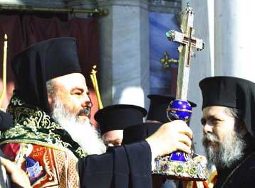 Για περιθωριοποίηση της Εκκλησίας κάνει λόγο η εγκύκλιος για τη συλλογή υπογραφών