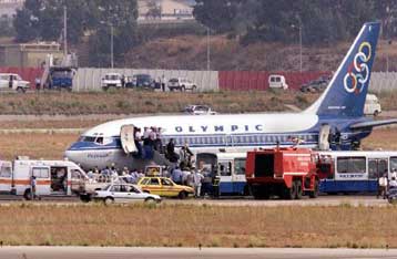 Μετατίθεται κατά ένα τρίμηνο η εξεύρεση επενδυτή για την Ολυμπιακή Αεροπορία