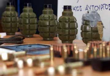 Οι ΗΠΑ χρηματοδοτούν Ελληνες, ώστε να αντλούν πληροφορίες για τρομοκρατία και ναρκωτικά