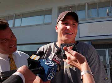 Τριπλασιάστηκαν οι χρήστες του Napster παρά τα προβλήματα