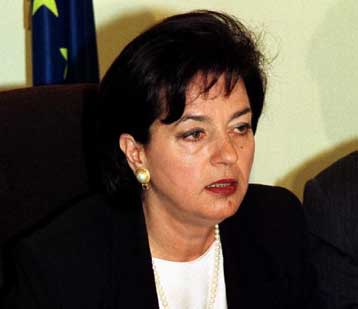 Να προχωρήσουν με εντατικό ρυθμό τα αντιπλημμυρικά έργα ζητά η Βάσω Παπανδρέου