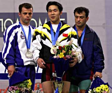 Εκτός Σίδνεϊ δύο Κινέζοι Παγκόσμιοι Πρωταθλητές της άρσης βαρών