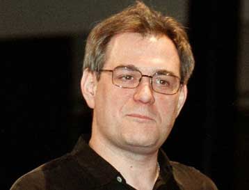 Σκληραίνει η μάχη για τον έλεγχο των ρωσικών μέσων ενημέρωσης