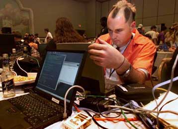 H SDMI προκαλεί τους απανταχού χάκερ με 10.000 δολάρια