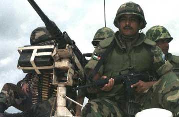 Ελεύθεροι έξι Βρετανοί στρατιώτες στη Σιέρα Λεόνε έπειτα από αιματηρή επίθεση