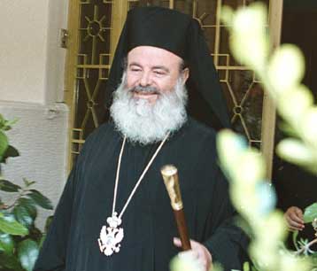 «Τη βοήθεια του Τιμίου Σταυρού» επικαλείται ο Χριστόδουλος για τη συλλογή υπογραφών