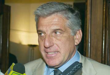 Η αύξηση της τιμής του πετρελαίου δεν θα επηρεάσει την ανάπτυξη της οικονομίας, δηλώνει ο Γ.Παπαντων