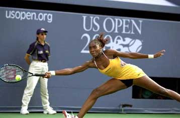 Η Βένους Γουίλιαμς στον τελικό του US open έπειτα από αγώνα – θρίλερ με τη Χίνγκις